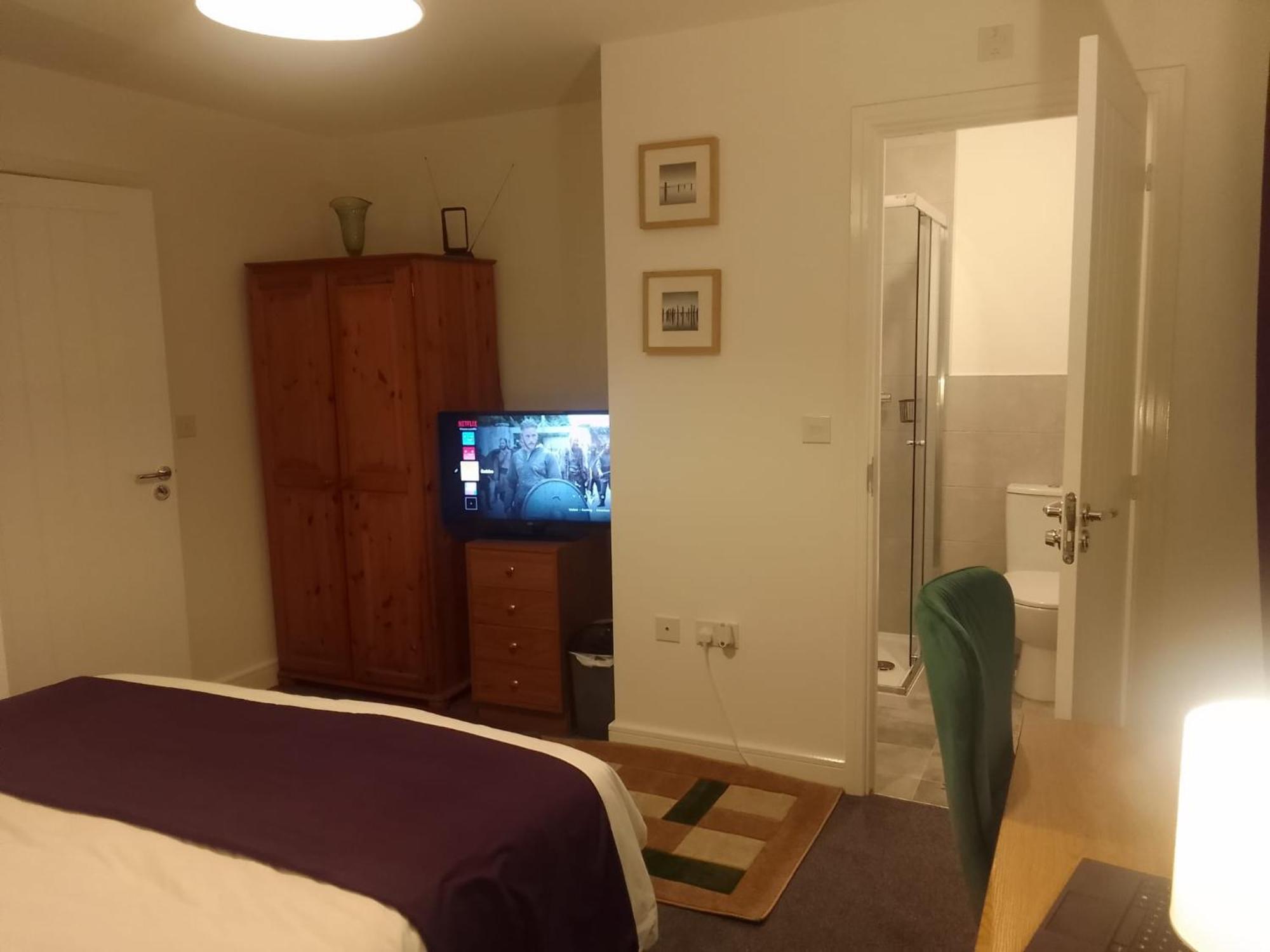 Cosy Stay In Walsall By Ideal Home Bloxwich المظهر الخارجي الصورة