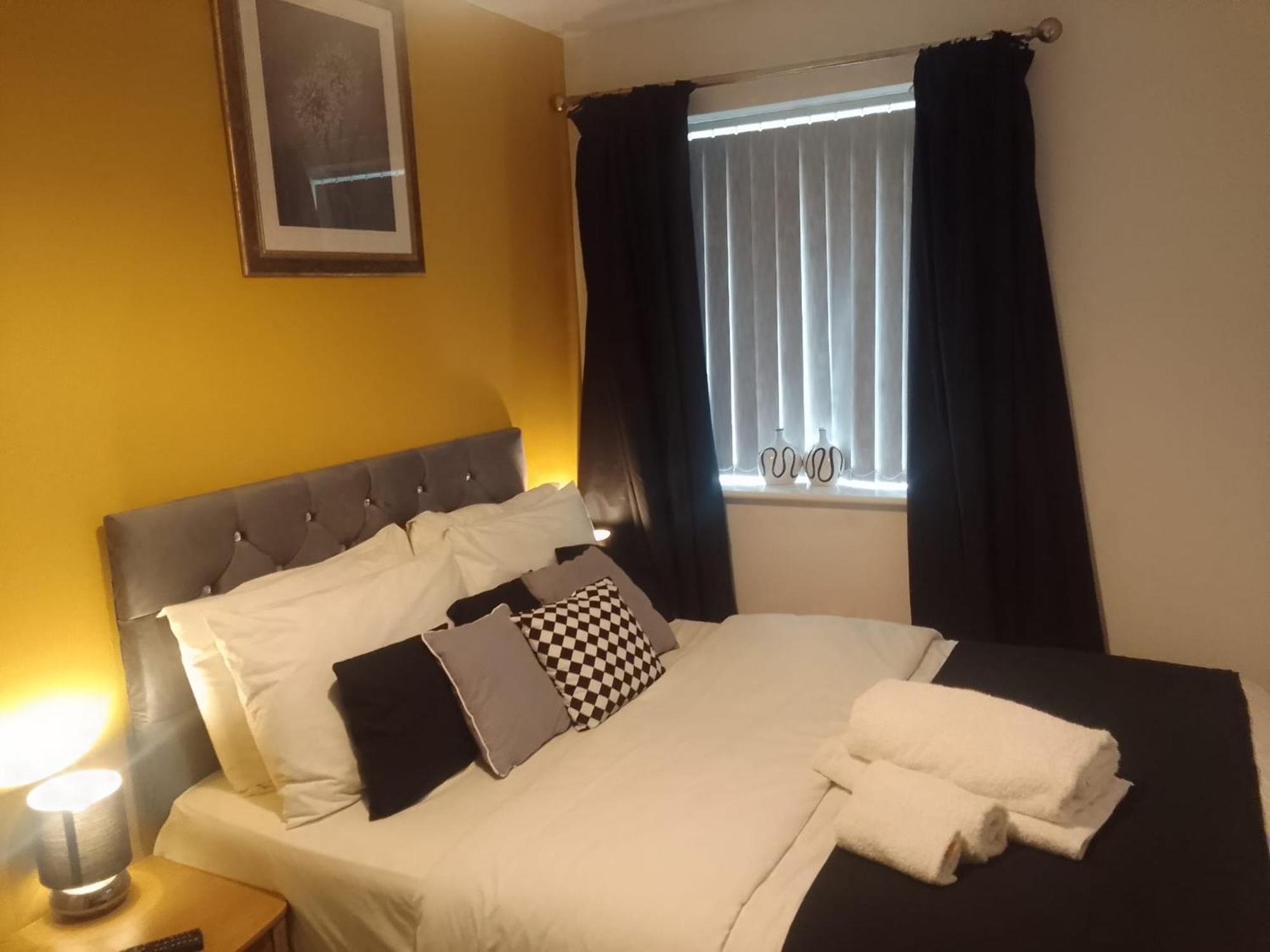 Cosy Stay In Walsall By Ideal Home Bloxwich المظهر الخارجي الصورة